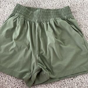 Vuori villa short -size small